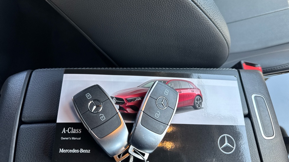 Mercedes-Benz A-Class A180 Sport Executive 5dr Auto Petrol Hatchback - Image 19