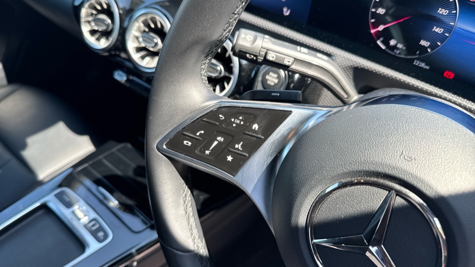 Mercedes-Benz A-Class A180 Sport Executive 5dr Auto Petrol Hatchback - Image 26