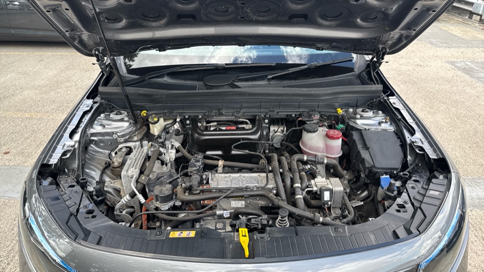 Mercedes-Benz Eqb 300 4Matic 168kW AMG Line 66.5kWh 5dr Auto Electric Estate - Image 8