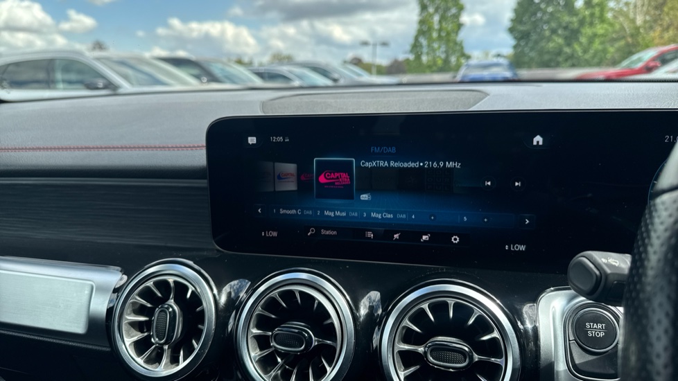 Mercedes-Benz Eqb 300 4Matic 168kW AMG Line 66.5kWh 5dr Auto Electric Estate - Image 44