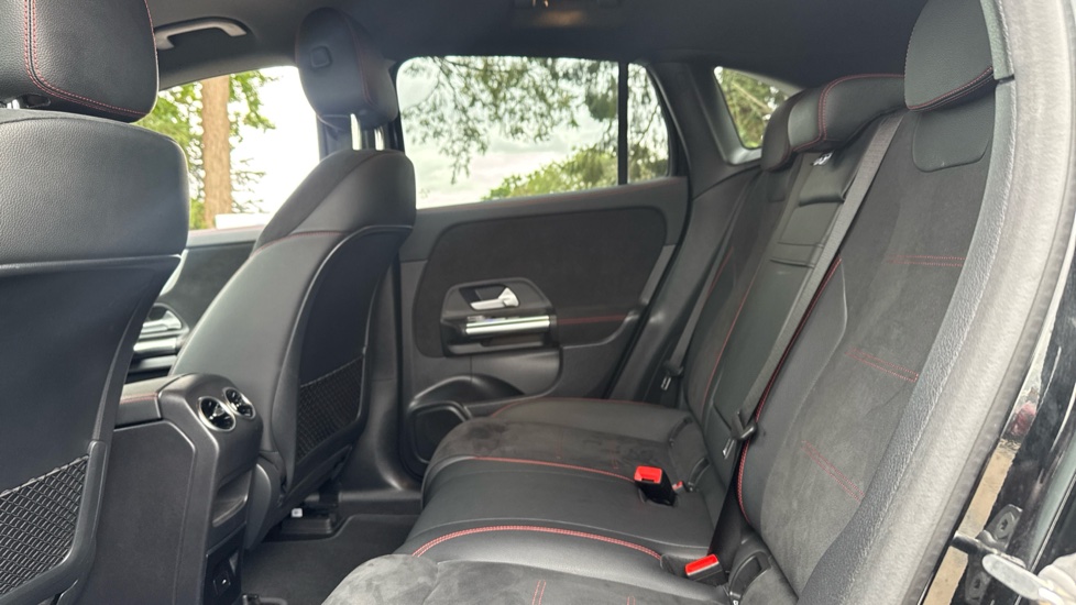 Mercedes-Benz Eqa 250 140kW AMG Line 66.5kWh 5dr Auto Electric Hatchback - Image 16