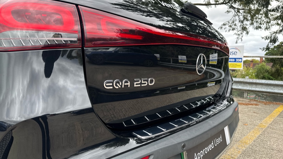 Mercedes-Benz Eqa 250 140kW AMG Line 66.5kWh 5dr Auto Electric Hatchback - Image 21