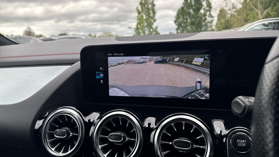 Mercedes-Benz Eqa 250 140kW AMG Line 66.5kWh 5dr Auto Electric Hatchback - Image 37