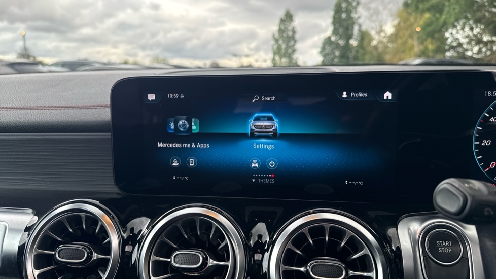 Mercedes-Benz Eqb 350 4M 215kW AMG Line Premium 66.5kWh 5dr Auto Electric Estate - Image 12