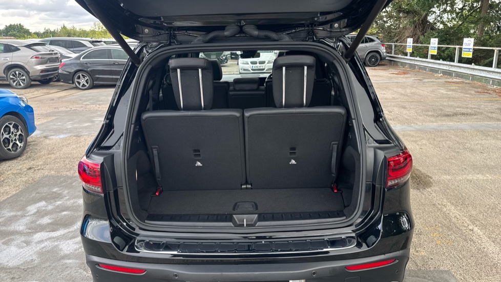 Mercedes-Benz Eqb 350 4M 215kW AMG Line Premium 66.5kWh 5dr Auto Electric Estate - Image 25