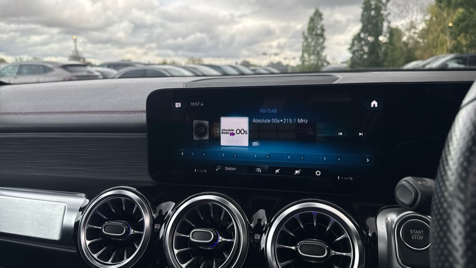 Mercedes-Benz Eqb 350 4M 215kW AMG Line Premium 66.5kWh 5dr Auto Electric Estate - Image 44