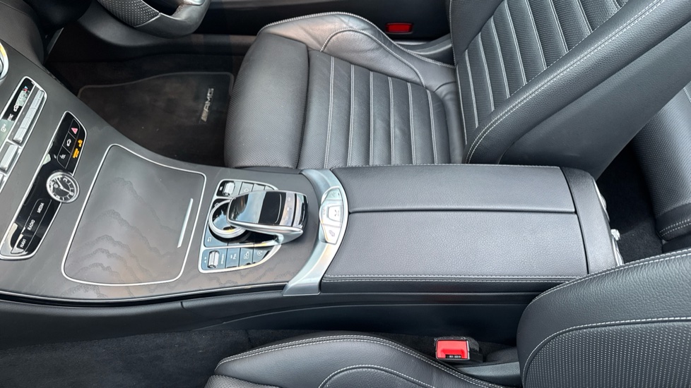 Mercedes-Benz C-Class C200 AMG Line Edition Premium 2dr 9G-Tronic Petrol Cabriolet - Image 13