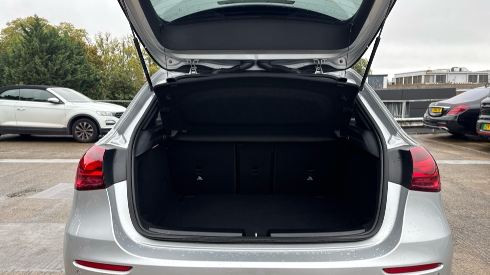 Mercedes-Benz A-Class A180 Sport Executive 5dr Auto Petrol Hatchback - Image 4
