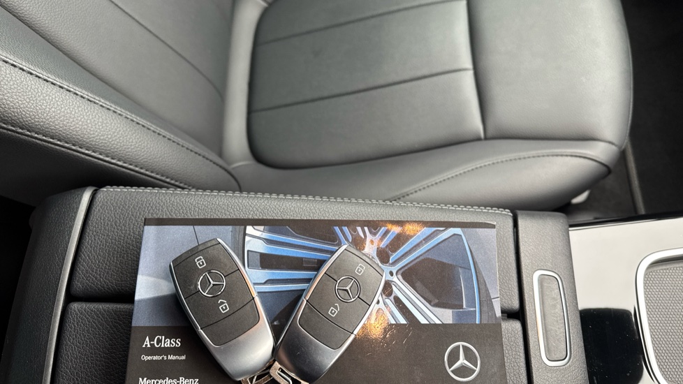 Mercedes-Benz A-Class A180 Sport Executive 5dr Auto Petrol Hatchback - Image 19