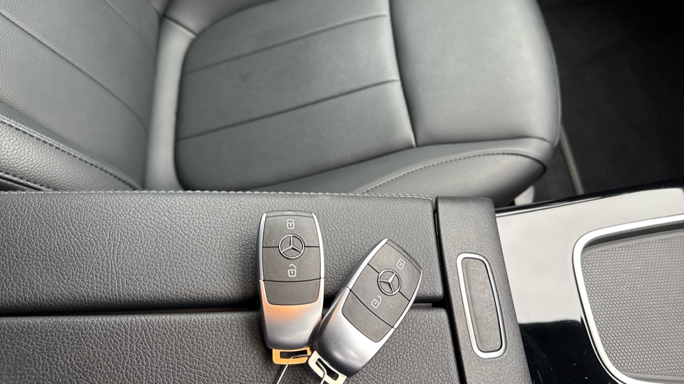 Mercedes-Benz A-Class A180 Sport Executive 5dr Auto Petrol Hatchback - Image 20