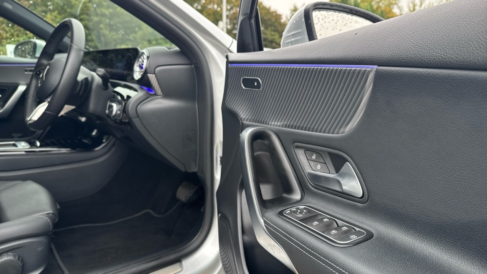 Mercedes-Benz A-Class A180 Sport Executive 5dr Auto Petrol Hatchback - Image 23