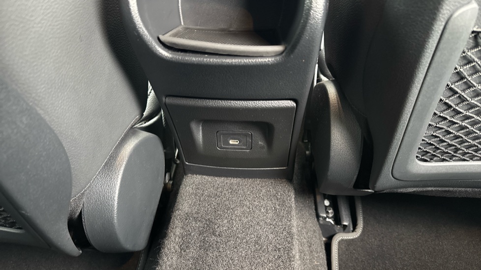 Mercedes-Benz A-Class A180 Sport Executive 5dr Auto Petrol Hatchback - Image 29