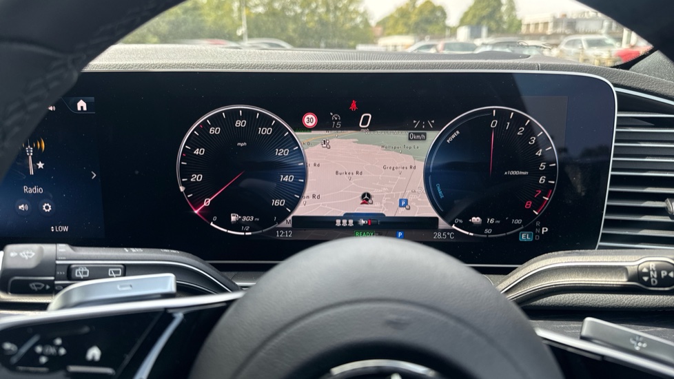 Mercedes-Benz GLE 400e 4Matic AMG Line Premium + 5dr 9G-Tronic Estate - Image 34