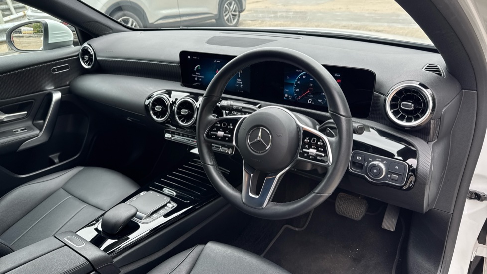 Mercedes-Benz A-Class A180 Sport Executive 5dr Auto Petrol Hatchback - Image 11