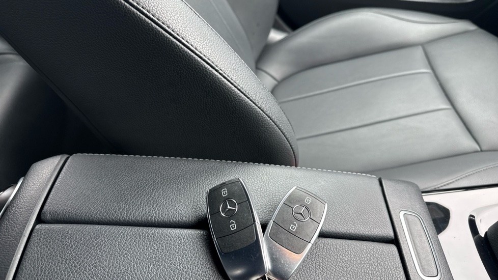 Mercedes-Benz A-Class A180 Sport Executive 5dr Auto Petrol Hatchback - Image 20