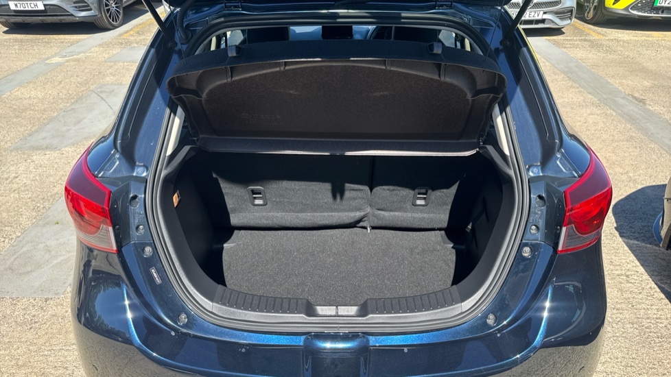 Mazda 2 1.5 e-Skyactiv G MHEV 115 Homura Aka 5dr Petrol Hatchback - Image 4