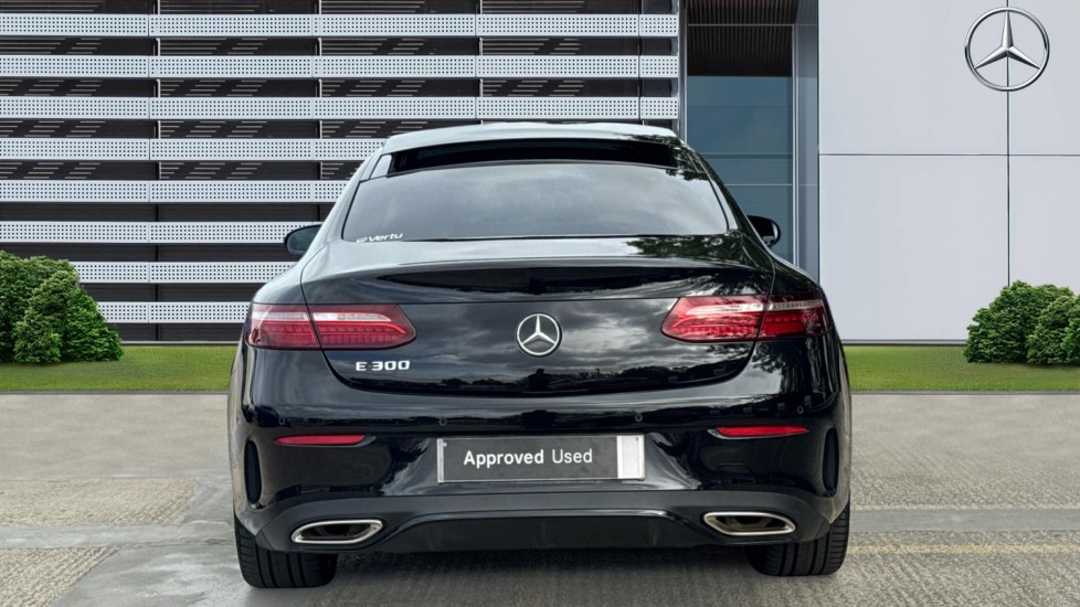 Mercedes-Benz E-Class E300 AMG Line Night Ed Premium Plus 2dr 9G-Tronic Petrol Coupe - Image 6