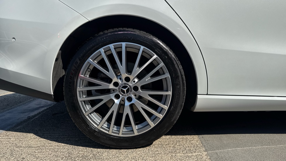 Mercedes-Benz CLA 200 Sport Executive Edition 4dr Tip Auto Petrol Saloon - Image 7
