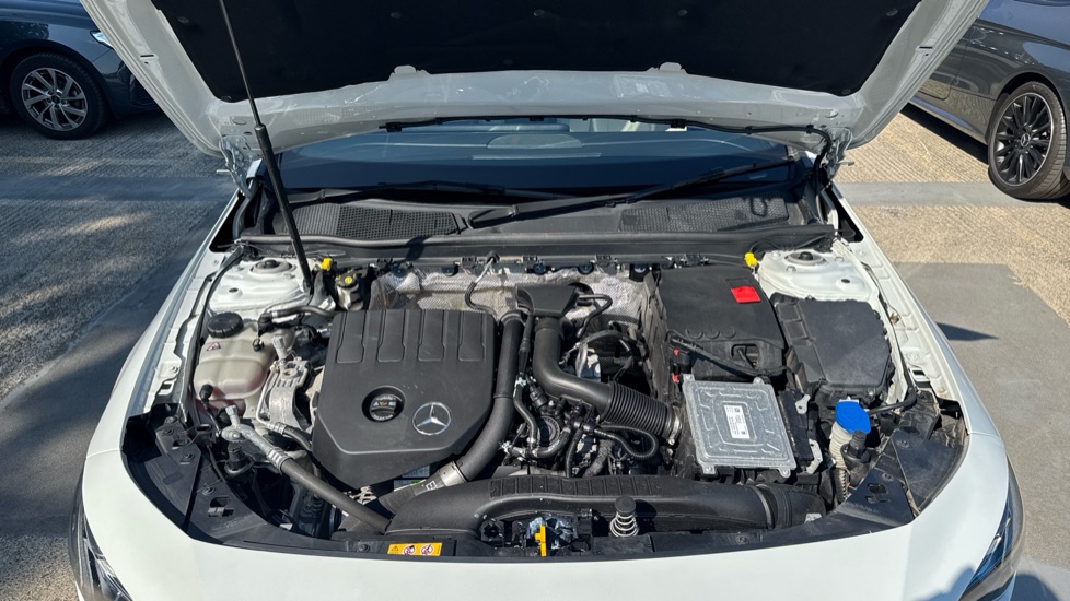 Mercedes-Benz CLA 200 Sport Executive Edition 4dr Tip Auto Petrol Saloon - Image 8