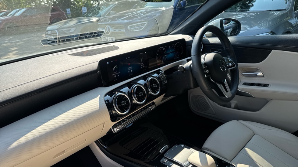 Mercedes-Benz CLA 200 Sport Executive Edition 4dr Tip Auto Petrol Saloon - Image 9