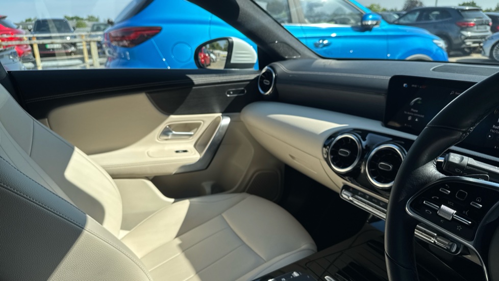 Mercedes-Benz CLA 200 Sport Executive Edition 4dr Tip Auto Petrol Saloon - Image 14