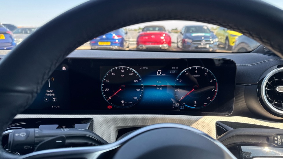 Mercedes-Benz CLA 200 Sport Executive Edition 4dr Tip Auto Petrol Saloon - Image 28