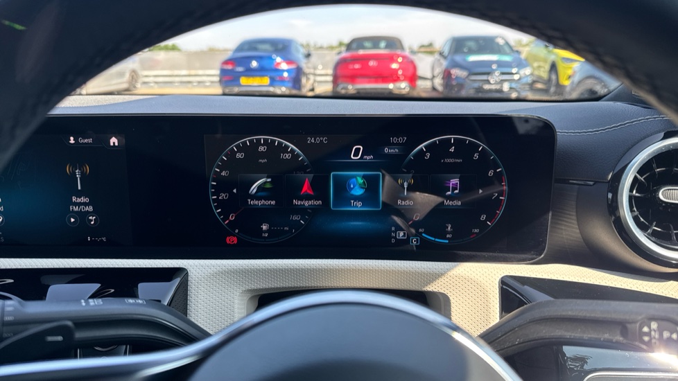 Mercedes-Benz CLA 200 Sport Executive Edition 4dr Tip Auto Petrol Saloon - Image 31