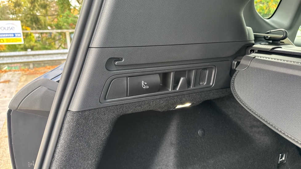 smart Hashtag 5 250kW Pro 76kWh 5dr Auto Electric Estate - Image 30