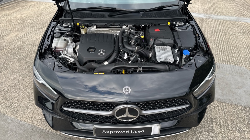 Mercedes-Benz A-Class A180 AMG Line Premium Plus 5dr Auto Petrol Hatchback - Image 8