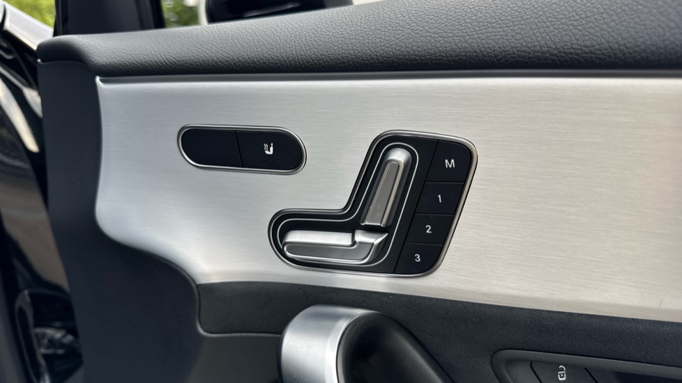 Mercedes-Benz A-Class A180 AMG Line Premium Plus 5dr Auto Petrol Hatchback - Image 23