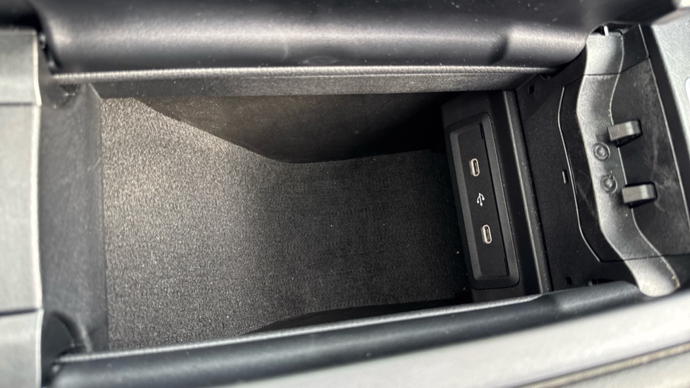 Mercedes-Benz A-Class A180 AMG Line Premium Plus 5dr Auto Petrol Hatchback - Image 43