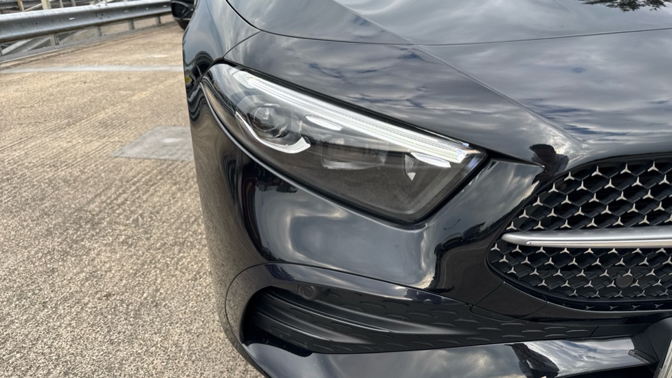 Mercedes-Benz A-Class A180 AMG Line Premium Plus 5dr Auto Petrol Hatchback - Image 45