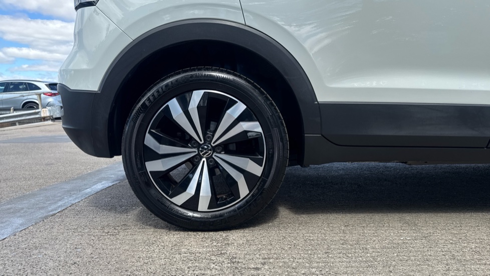 Volkswagen T-Cross 1.0 TSI 110 Black Edition 5dr Petrol Estate - Image 7