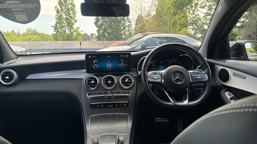 Mercedes-Benz GLC Coupe GLC 300d 4Matic AMG Line Premium 5dr 9G-Tronic Diesel Estate - Image 10