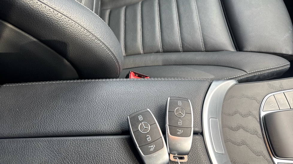 Mercedes-Benz GLC Coupe GLC 300d 4Matic AMG Line Premium 5dr 9G-Tronic Diesel Estate - Image 20