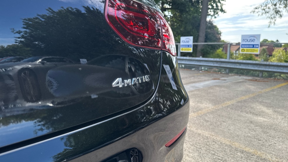 Mercedes-Benz GLC Coupe GLC 300d 4Matic AMG Line Premium 5dr 9G-Tronic Diesel Estate - Image 22