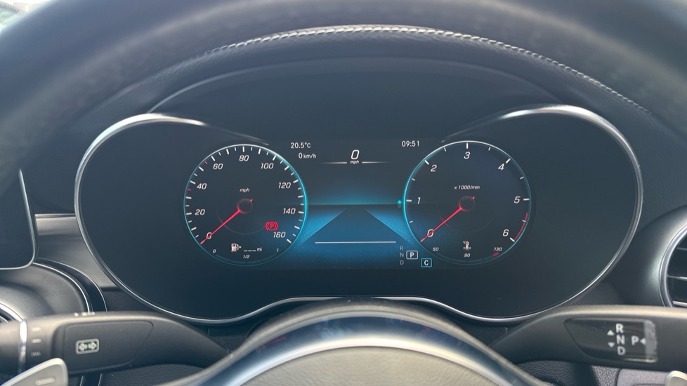 Mercedes-Benz GLC Coupe GLC 300d 4Matic AMG Line Premium 5dr 9G-Tronic Diesel Estate - Image 37