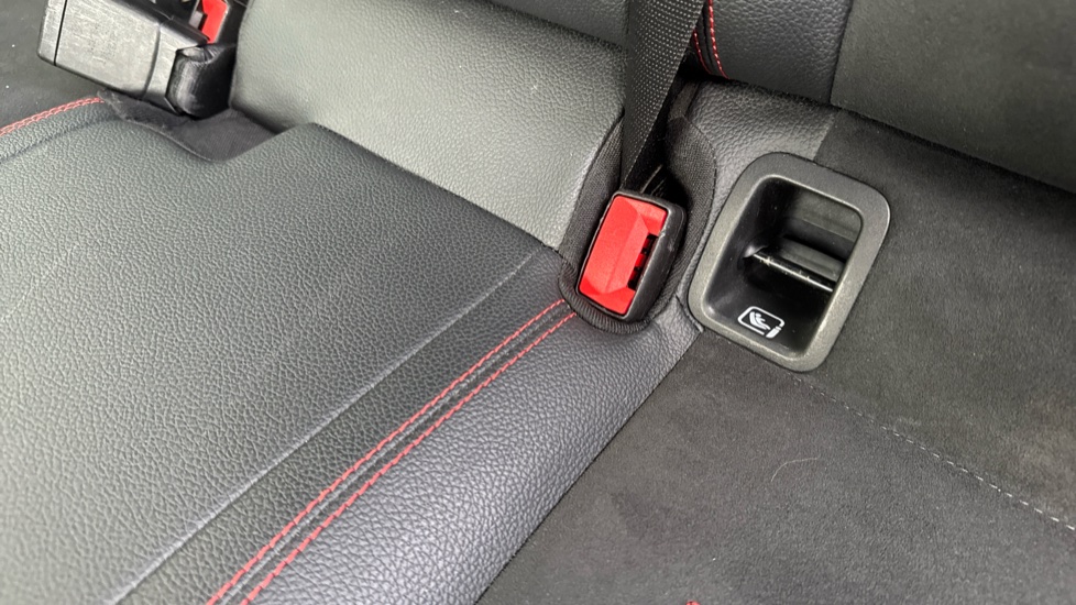 Mercedes-Benz A-Class A180 AMG Line Executive 5dr Auto Petrol Hatchback - Image 17