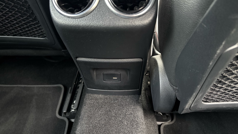 Mercedes-Benz A-Class A180 AMG Line Executive 5dr Auto Petrol Hatchback - Image 27