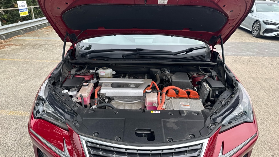 Lexus NX 300h 2.5 5dr CVT [8 Inch Nav] Hybrid Estate - Image 8