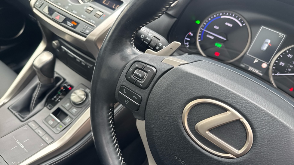 Lexus NX 300h 2.5 5dr CVT [8 Inch Nav] Hybrid Estate - Image 29
