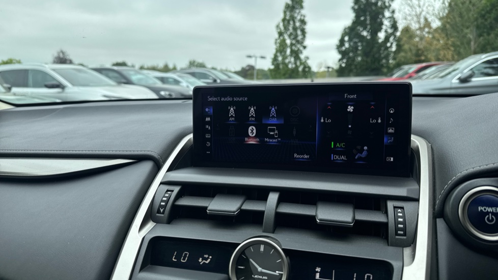 Lexus NX 300h 2.5 5dr CVT [8 Inch Nav] Hybrid Estate - Image 42