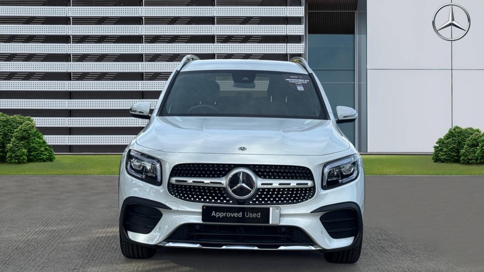 Mercedes-Benz GLB 200 AMG Line Premium 5dr 7G-Tronic Petrol Estate - Image 3