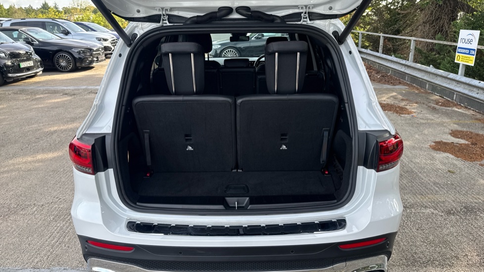 Mercedes-Benz GLB 200 AMG Line Premium 5dr 7G-Tronic Petrol Estate - Image 24