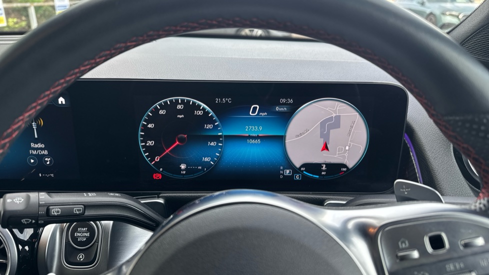 Mercedes-Benz GLB 200 AMG Line Premium 5dr 7G-Tronic Petrol Estate - Image 34