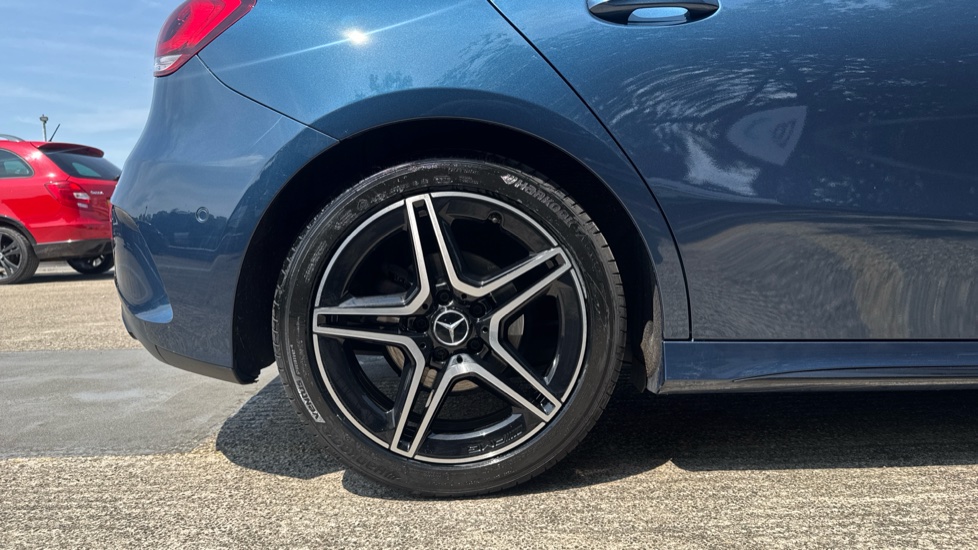 Mercedes-Benz A-Class A180 AMG Line Executive Edition 5dr Auto Petrol Hatchback - Image 7