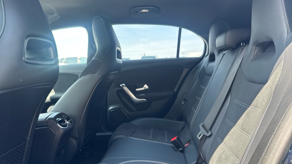 Mercedes-Benz A-Class A180 AMG Line Executive Edition 5dr Auto Petrol Hatchback - Image 16