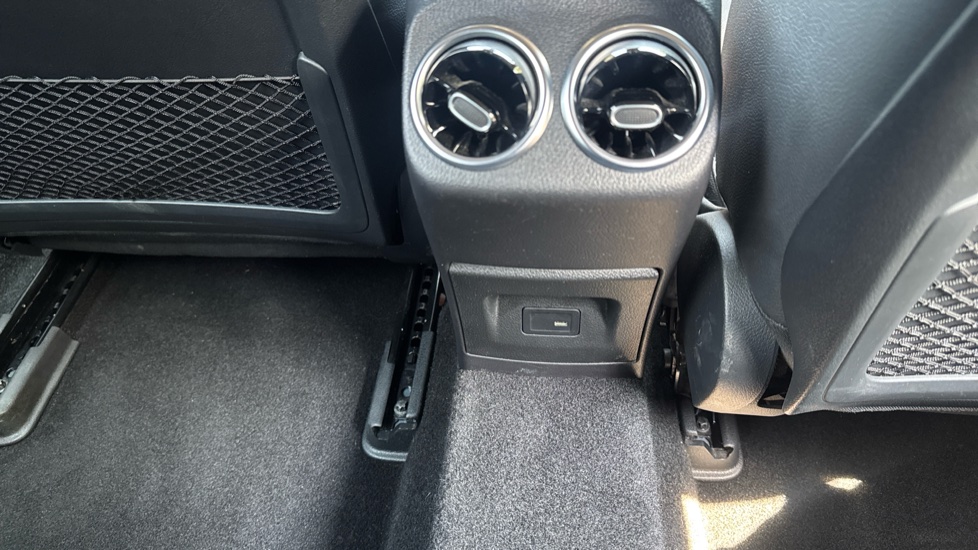 Mercedes-Benz A-Class A180 AMG Line Executive Edition 5dr Auto Petrol Hatchback - Image 28