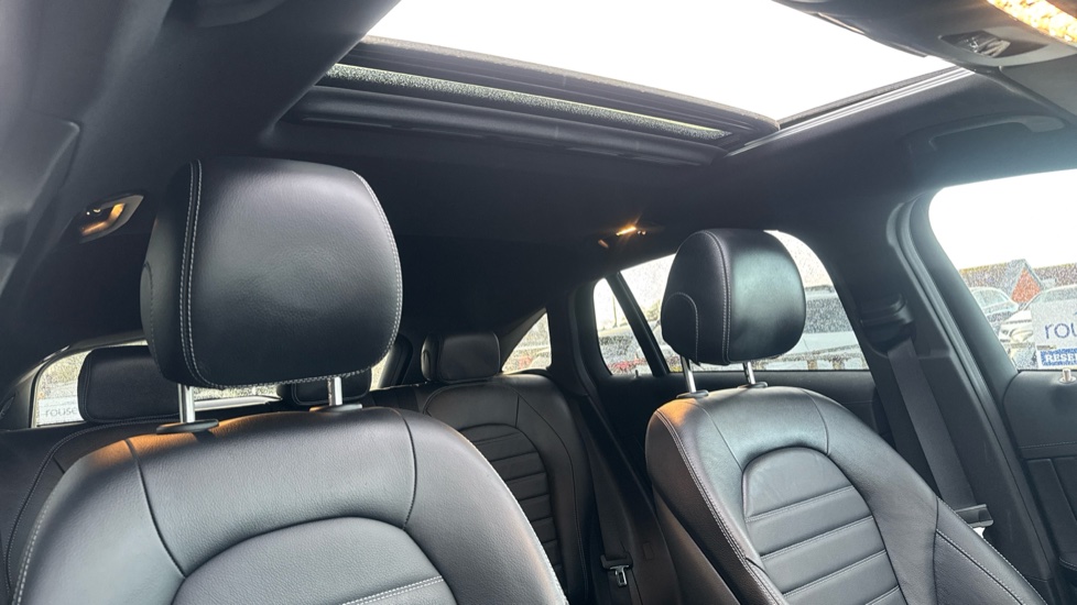 Mercedes-Benz EQC 400 300kW AMG Line Premium Plus 80kWh 5dr Auto Electric Estate - Image 31