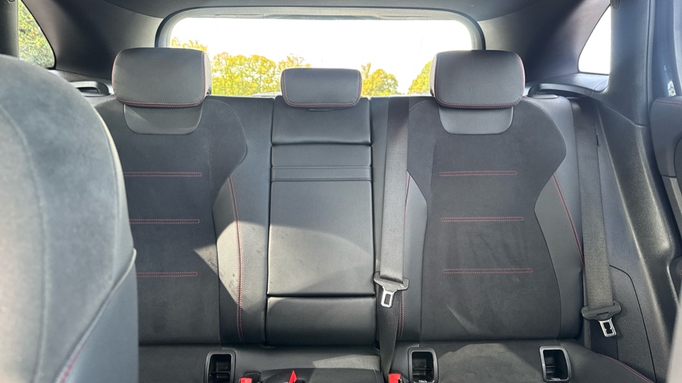 Mercedes-Benz Eqa 250 140kW AMG Line 66.5kWh 5dr Auto Electric Hatchback - Image 15